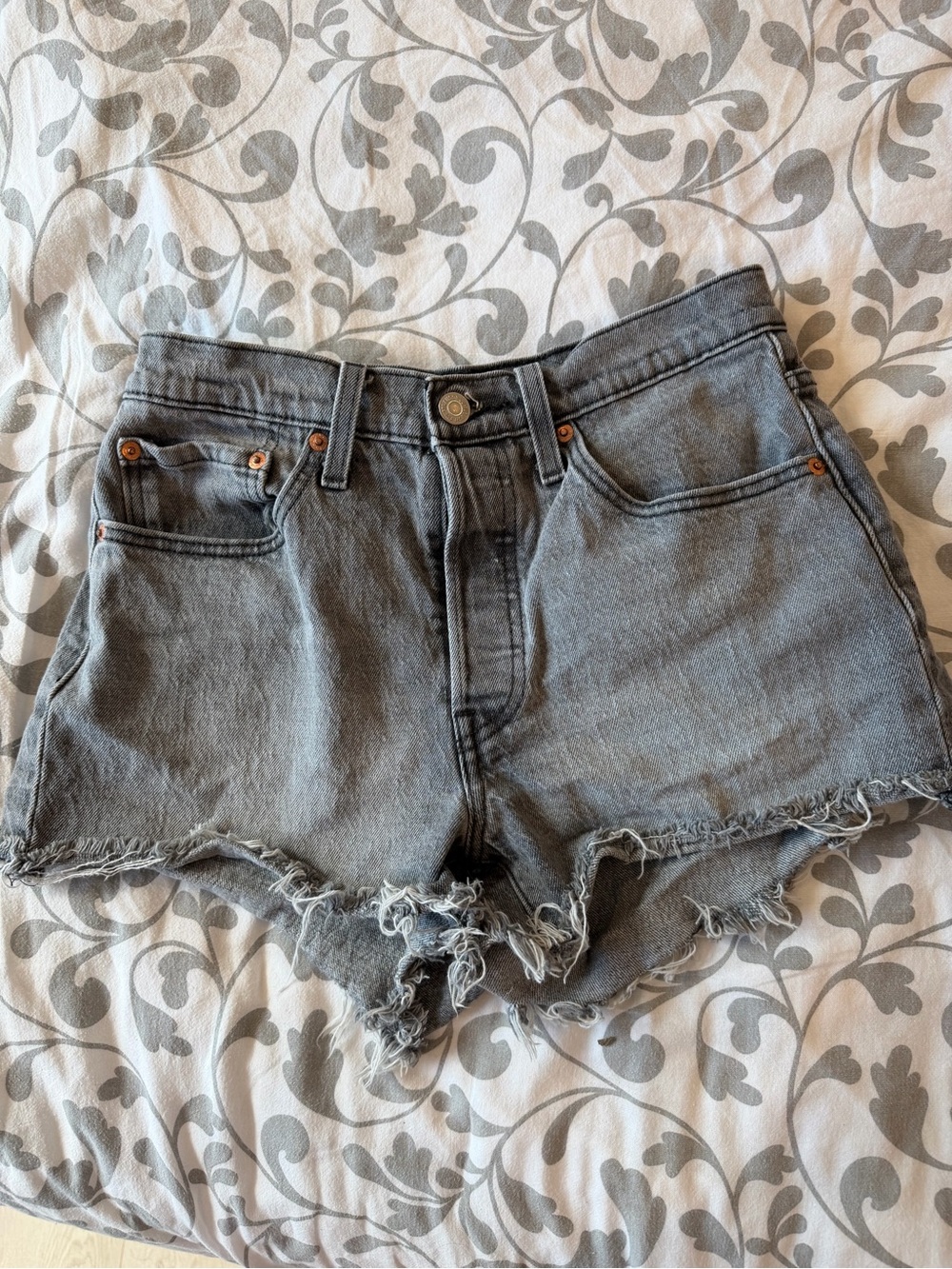 Levi’s 501 denim short NWOT
